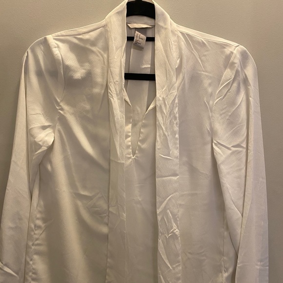 White Pussy Bow Blouse - Picture 3 of 4